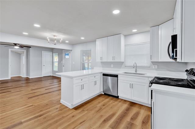 Building Photo - 717 Bonham St