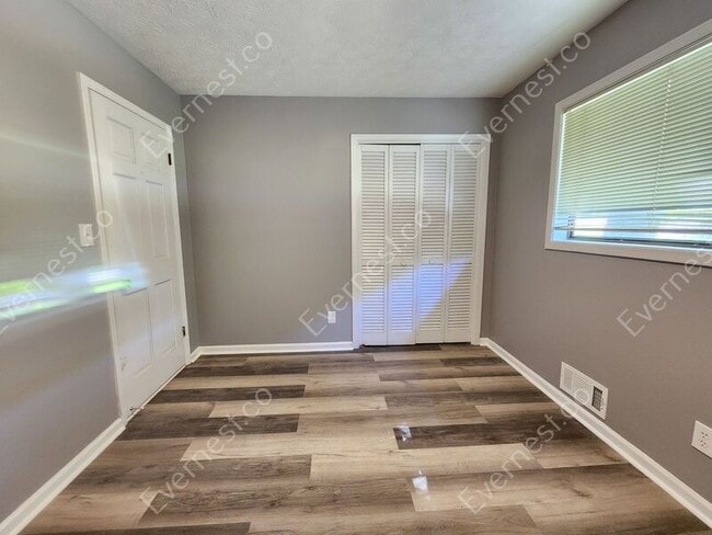 Building Photo - 1529 Winchester Trail