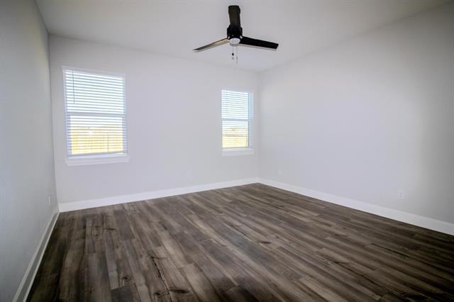 Building Photo - 910 Emerson Dr