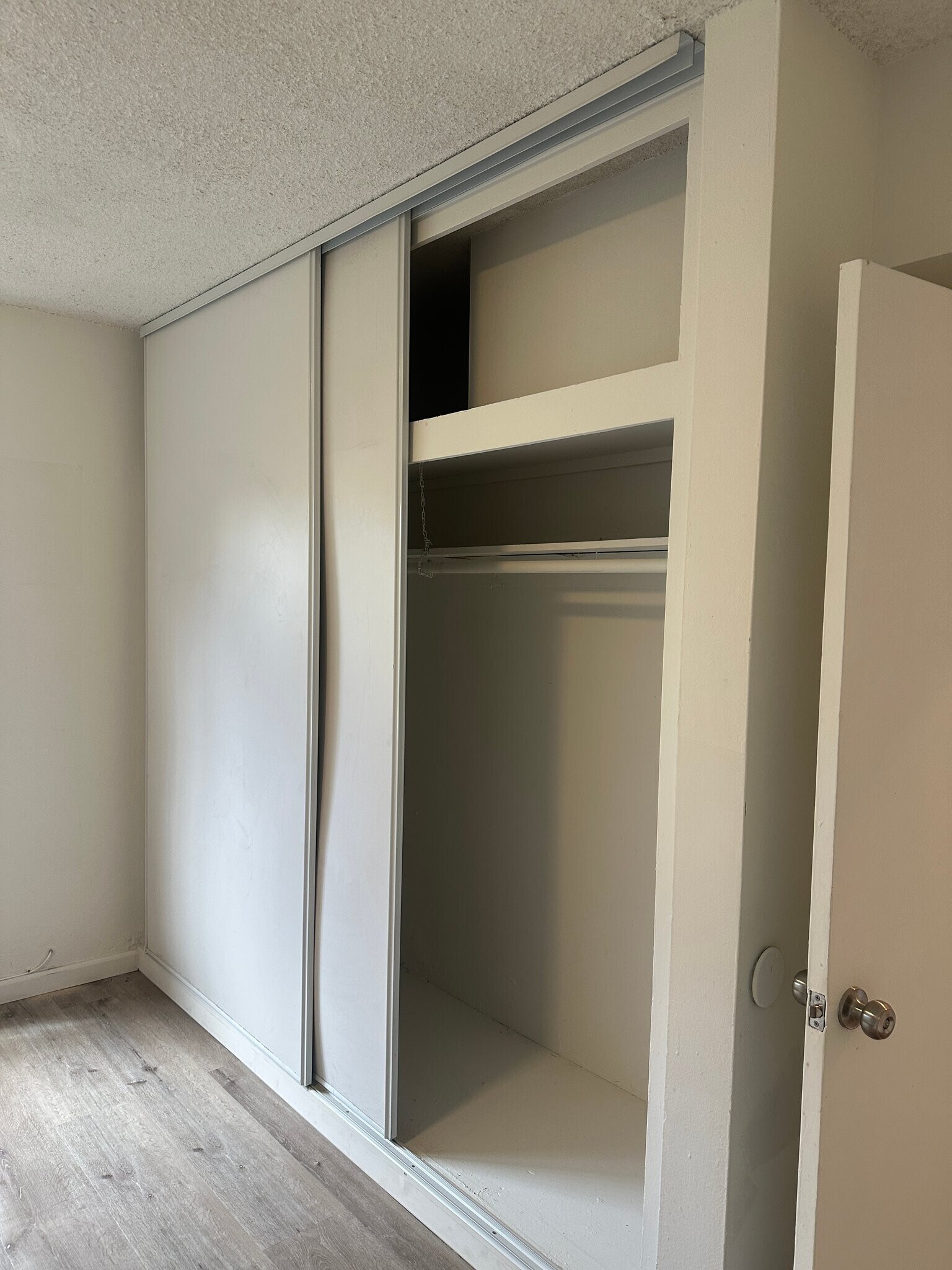 Building Photo - 1317 W 97th St