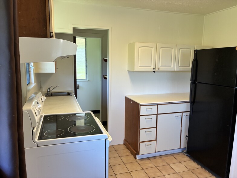 Building Photo - 3246 Kaohinani Dr