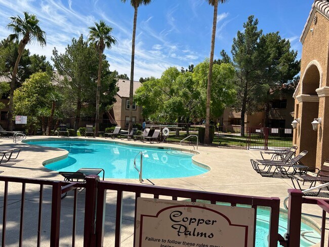 Building Photo - Beautifully Upgraded 2 Br 2 Ba Condo MOVE ...