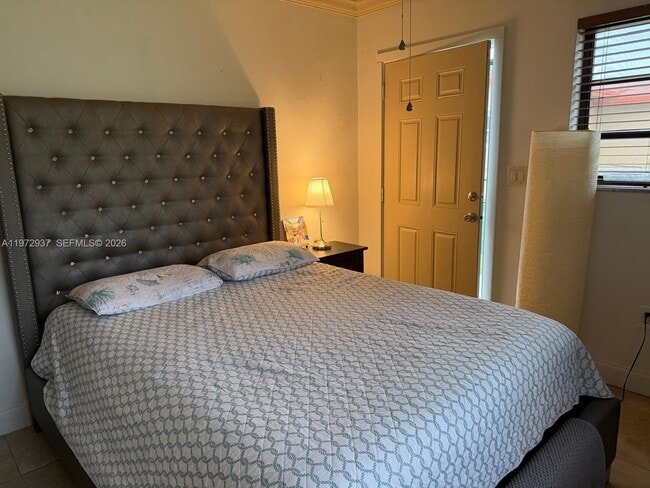 Building Photo - 1350 NW 96th St