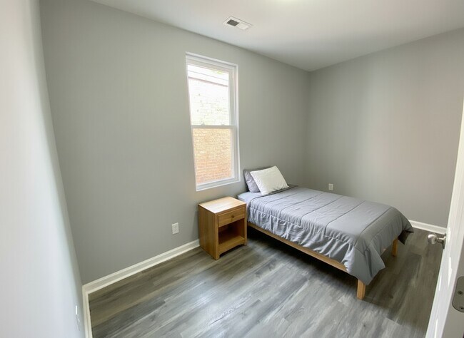 Building Photo - 4753 N 12th St