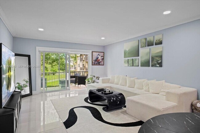 Building Photo - 6001 N Falls Cir Dr