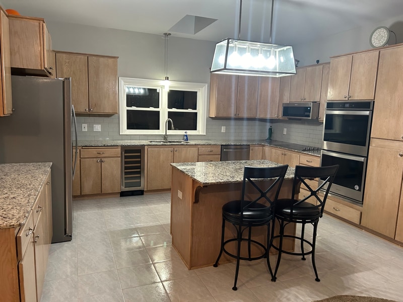 Building Photo - 8 Guindola Way