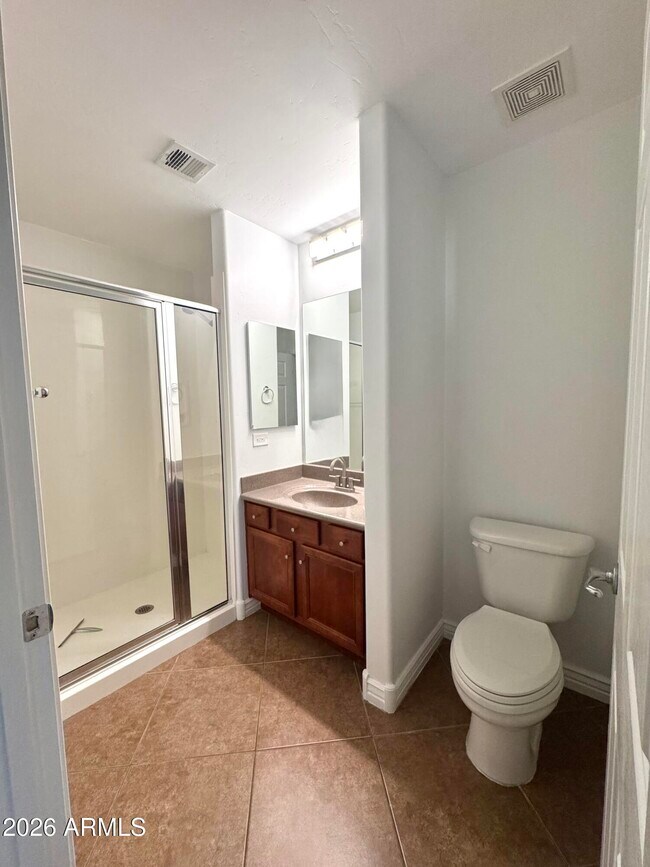 Building Photo - 5450 E Deer Valley Dr