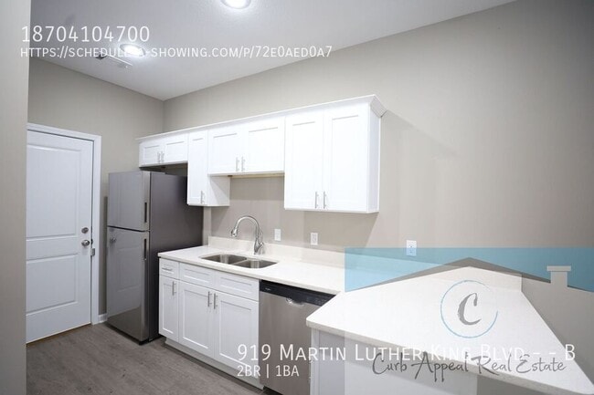 Building Photo - 919 Dr M.L.K. Jr Dr