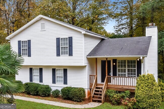 Primary Photo - 300 Mephisto Cir