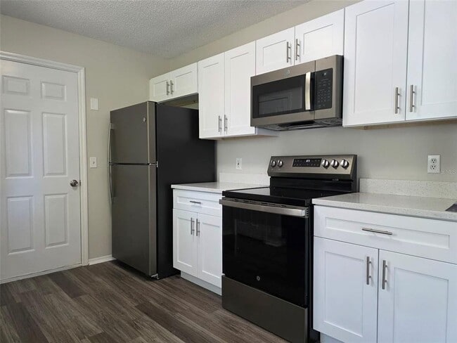 Building Photo - 118 29th St NW