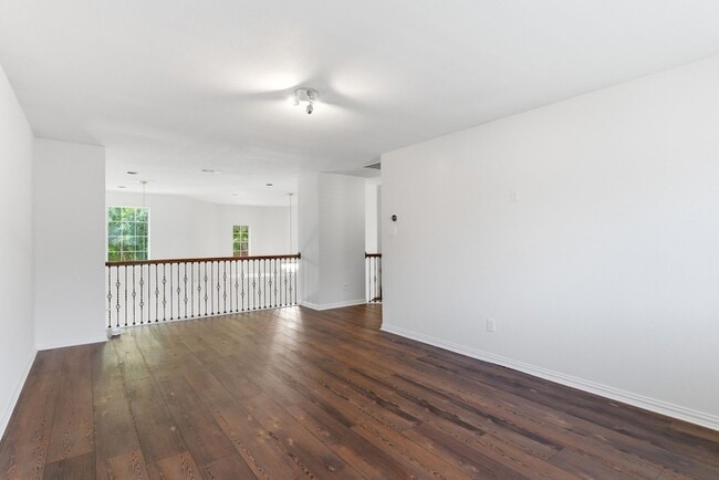 Building Photo - 5308 Sandstone Ln