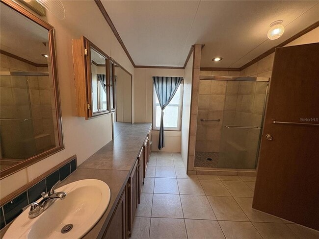 Building Photo - 616 Klickety Klak Ln