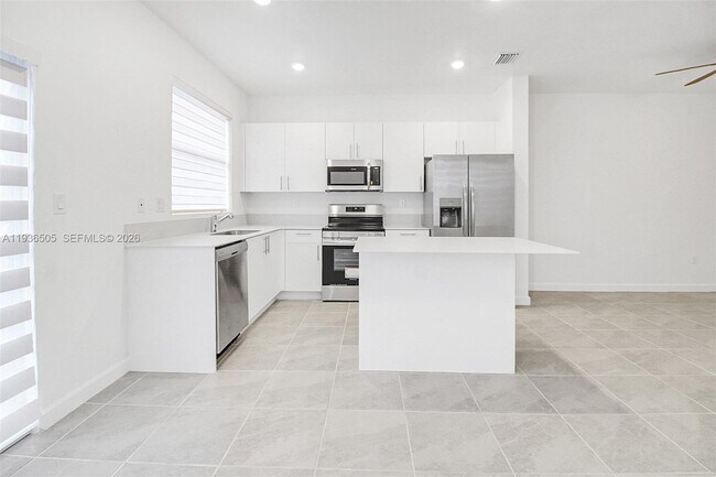 Building Photo - 26848 SW 121st Ave