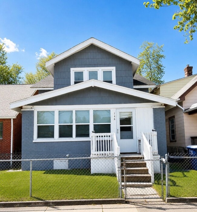 Building Photo - 3 Bed 1 Bath