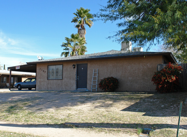 Building Photo - 1187 S Alamo Ave