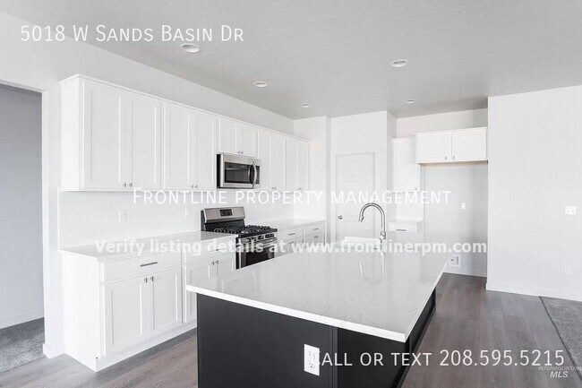 Building Photo - 5018 W Sands Basin Dr