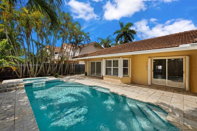 Building Photo - 14251 SW 152nd Pl