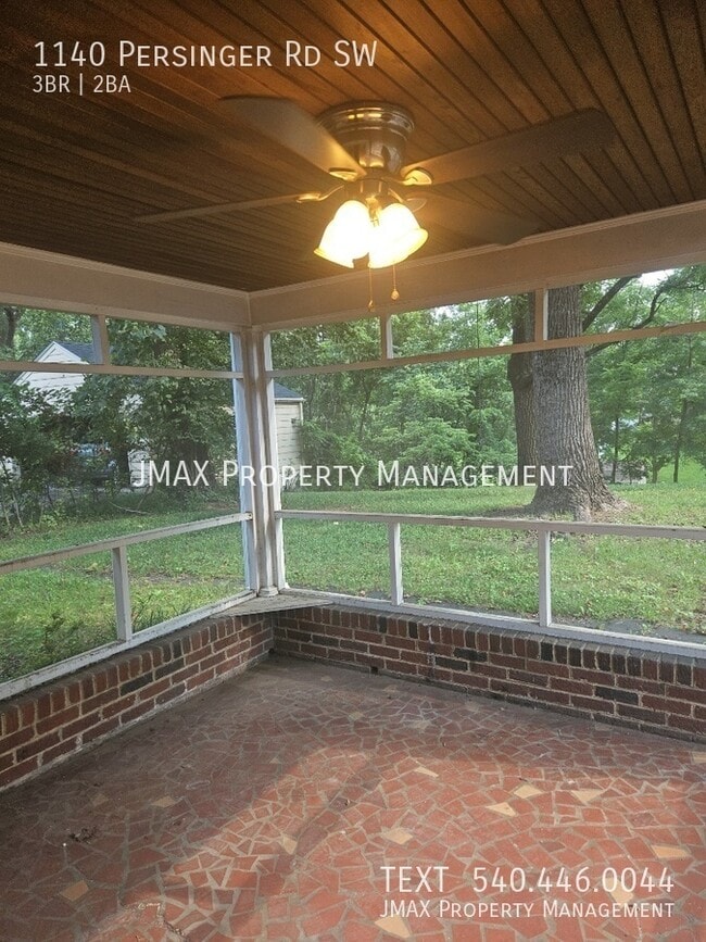 Building Photo - 1140 Persinger Rd SW