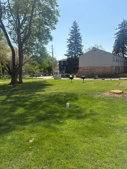 Building Photo - 5117 Gwynn Oak Ave