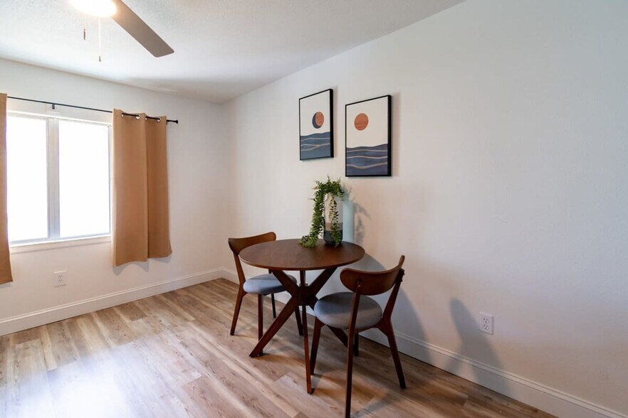 Building Photo - 505 Fillmore Ave