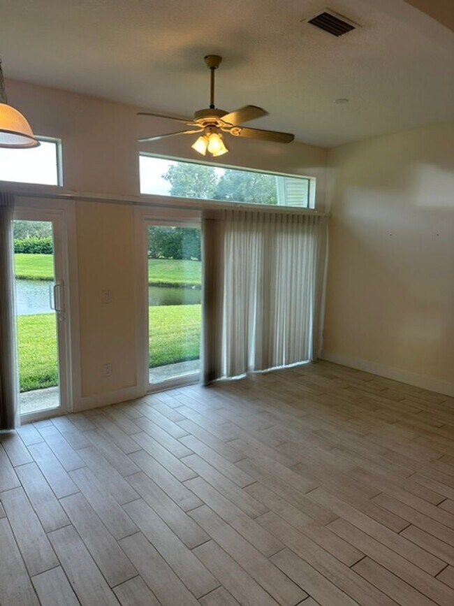 Building Photo - 105 Oceans Edge Dr