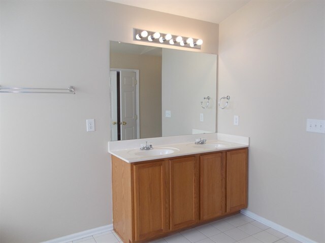 Building Photo - 5937 Firethorne Ln