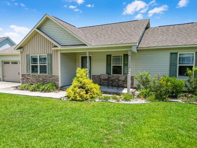 Building Photo - 102 Bridgeport Dr