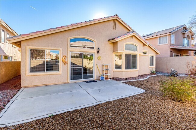 Building Photo - 9424 Cloudcroft Ave