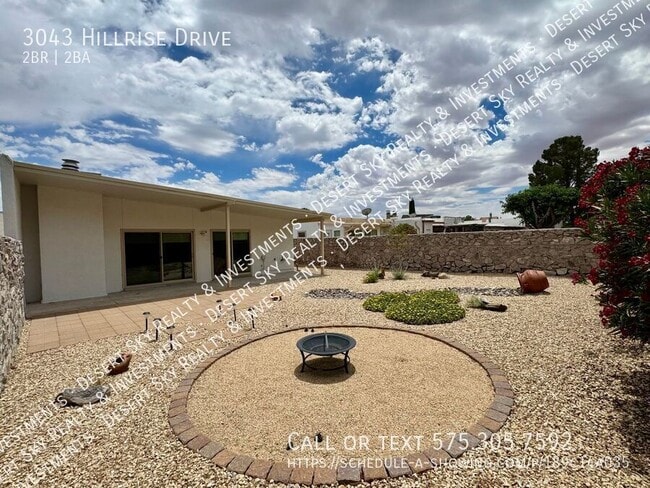 Building Photo - 3043 Hillrise Dr