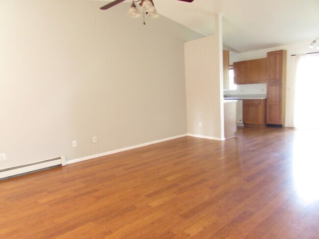 Building Photo - 406 Grays Peak Ct