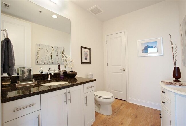 Building Photo - 270 17th St NW