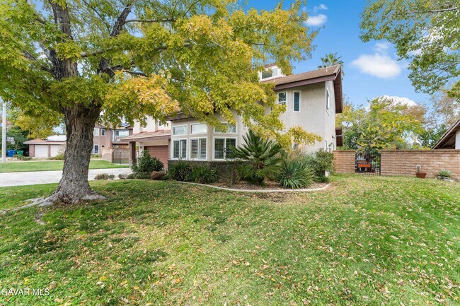 Building Photo - 5641 Hickory St