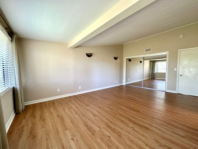 Building Photo - 1316 Granvia Altamira