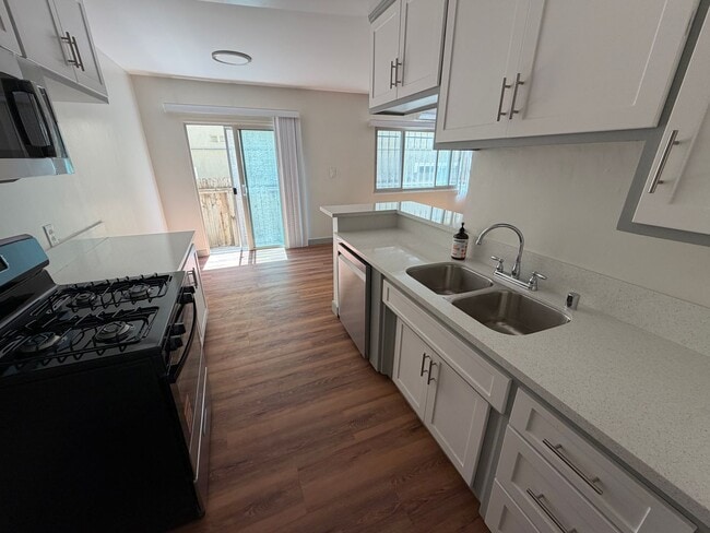 Interior Photo - s7769