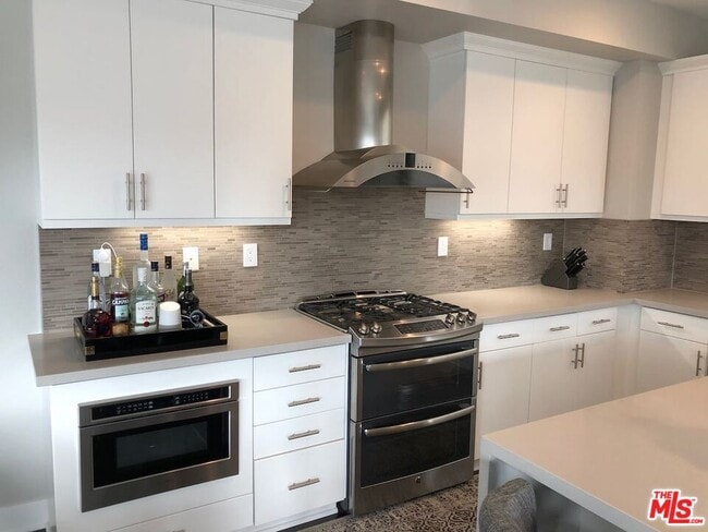 Building Photo - 12003 Emery Ln