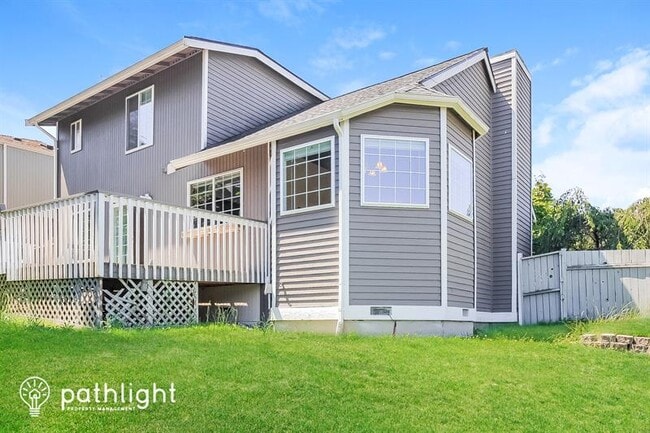 Building Photo - 32306 18Th Avenue Sw