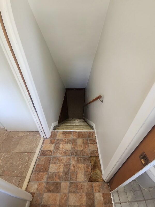 Building Photo - 20736 Crestmont Ln
