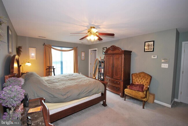 Building Photo - 2205 Manor Spring Terrace