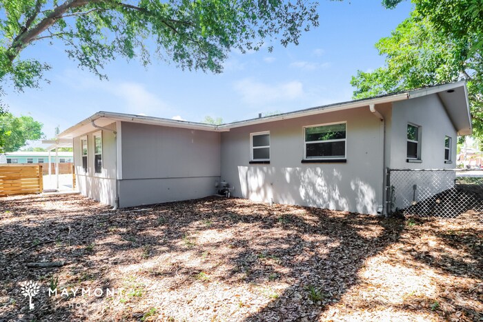Building Photo - 1429 S Evergreen Ave