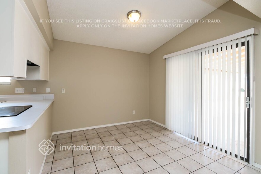Building Photo - 11134 N 82nd Ln
