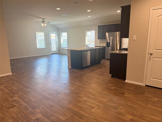 Building Photo - 15310 Dinnet Berm Dr