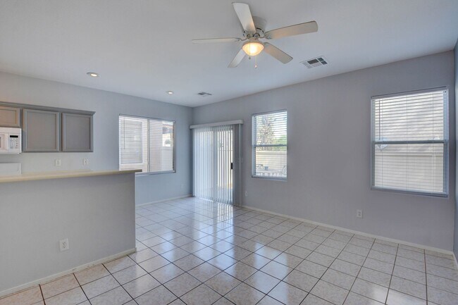 Building Photo - BEAUTIFUL 2 STORY SINGLE FAMILY HOME WITH ...