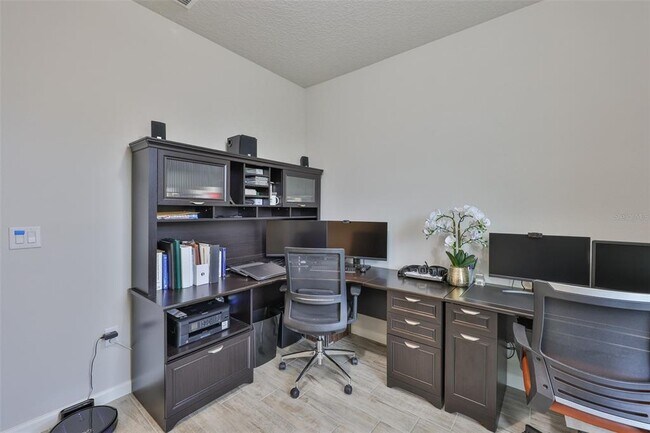 Building Photo - 11412 Blue Woods Dr