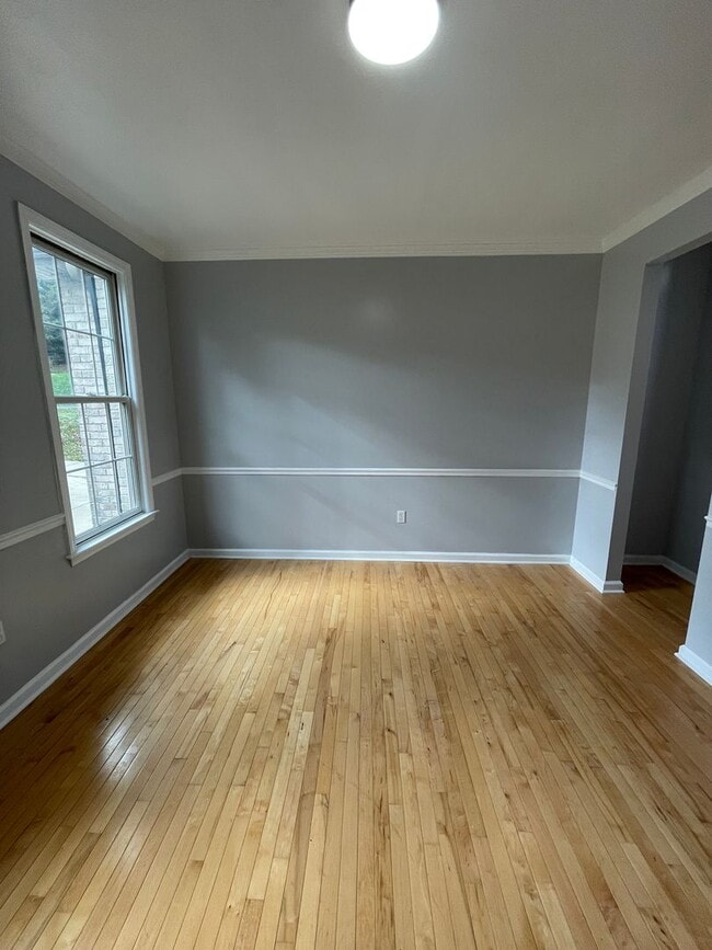 Building Photo - 1513 King Henry Dr