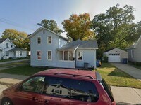 Building Photo - 120 Towle Ave