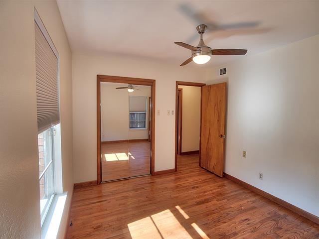 Building Photo - 2318 Elmwood Blvd