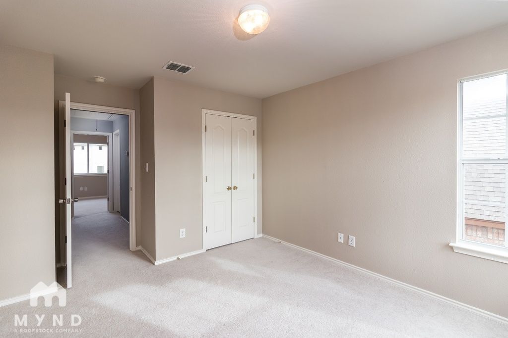 Building Photo - 26811 Spiral Canyon