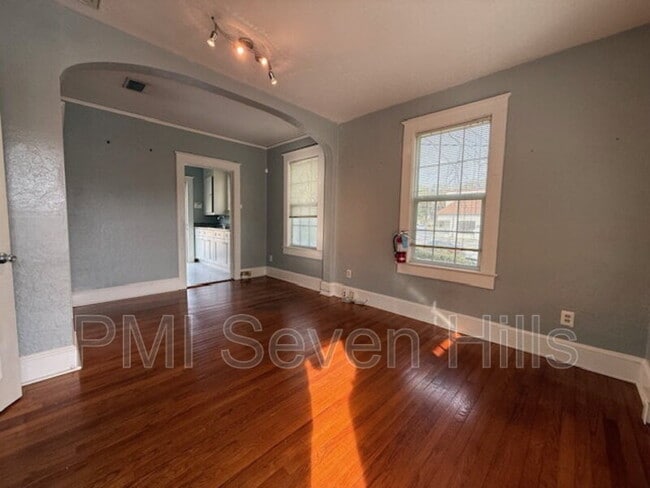 Building Photo - 1350 N Gadsden St