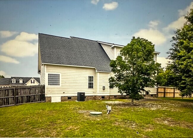 Building Photo - 4028 Lemuel Farm Rd