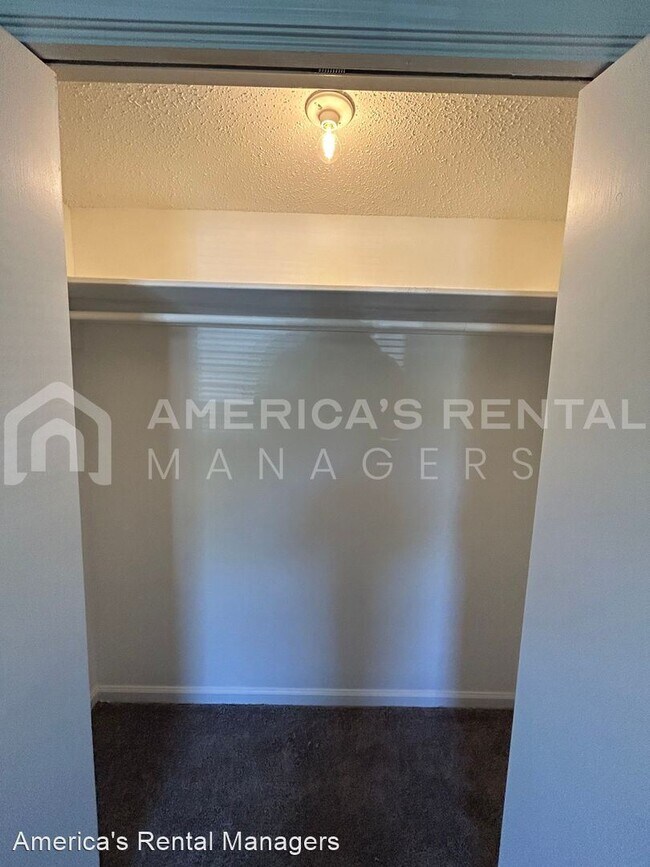 Building Photo - 4 br, 2 bath House - 2528 Hawksbury Lane